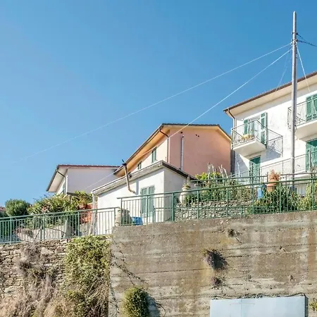 Moneglia *lxxxv * Apartment *