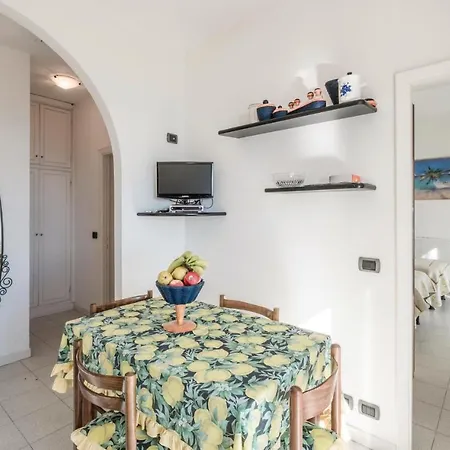 Apartment Moneglia *lxxxv * *